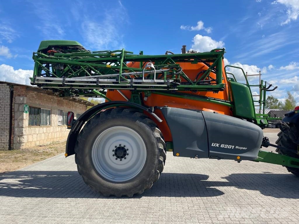 Amazone UX 6201 Super Vučene prskalice