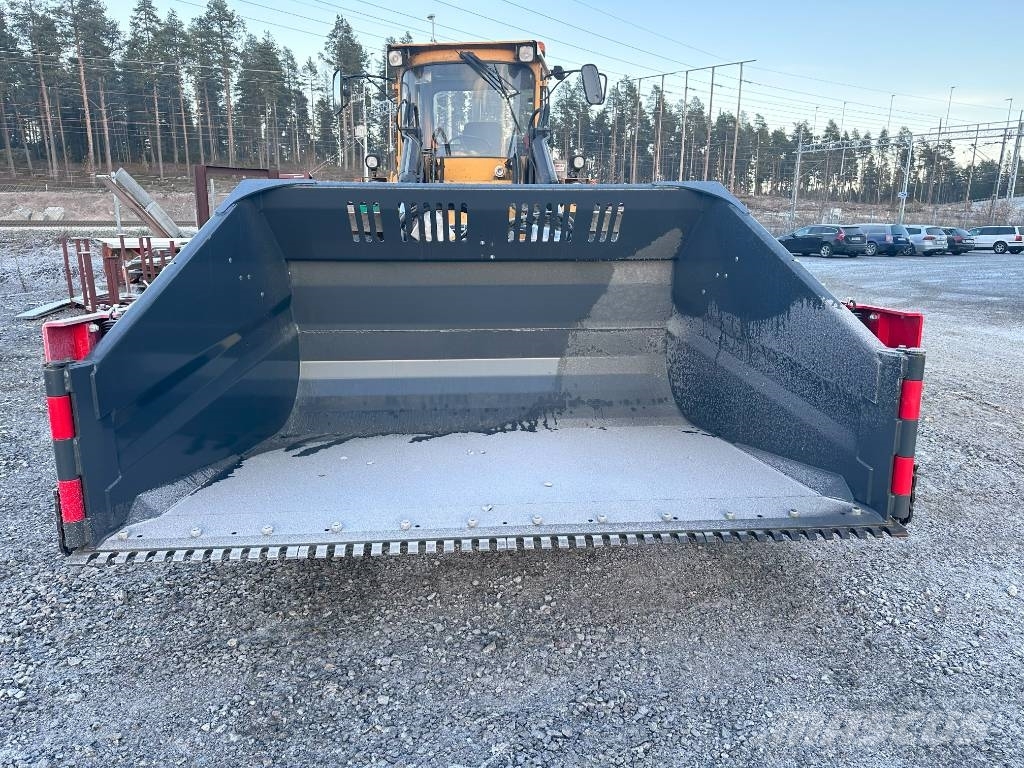 Siljum Mekan Multiskopa D-edition 4,2 M3 Baldes