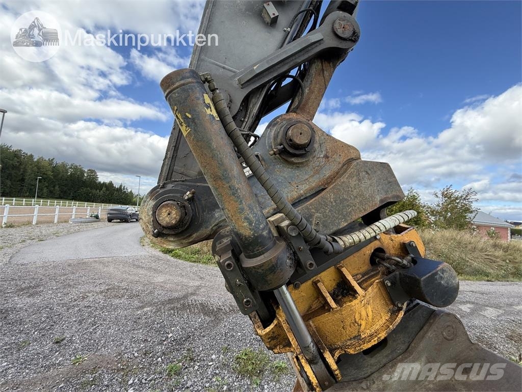 Volvo EC 250D Bagri goseničarji