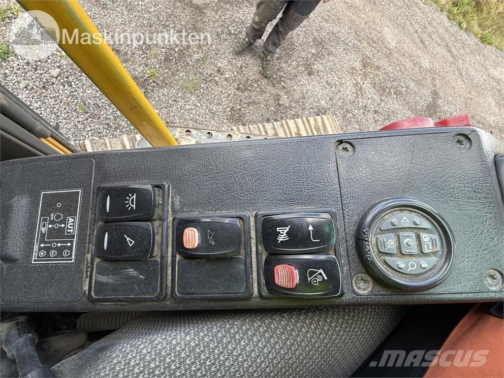 Volvo EC 250D Bagri goseničarji