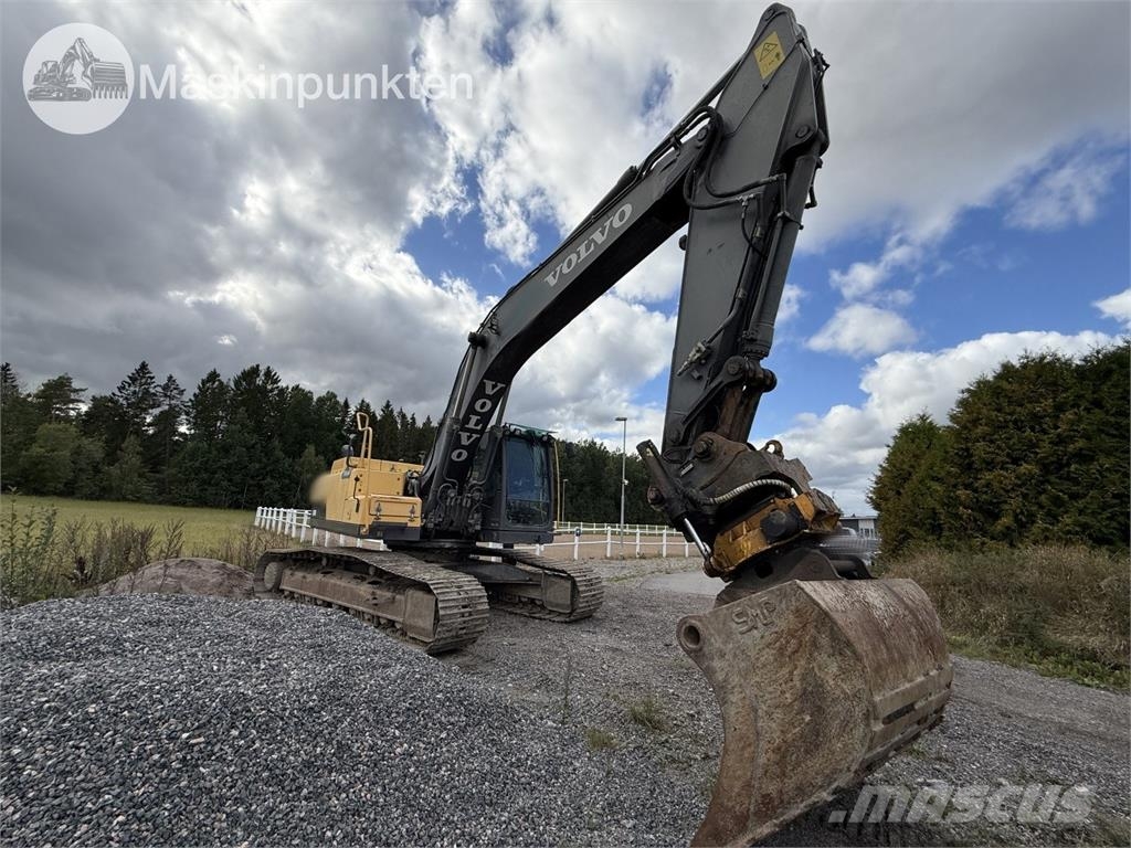 Volvo EC 250D Bagri goseničarji