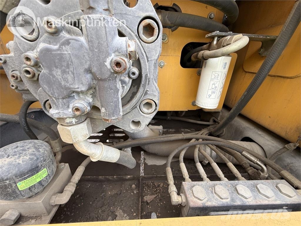 Volvo EC 250D Bagri goseničarji