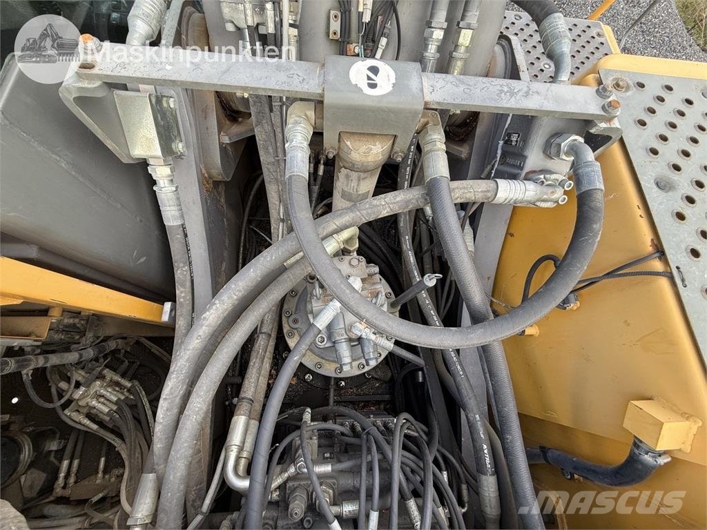 Volvo EC 250D Bagri goseničarji