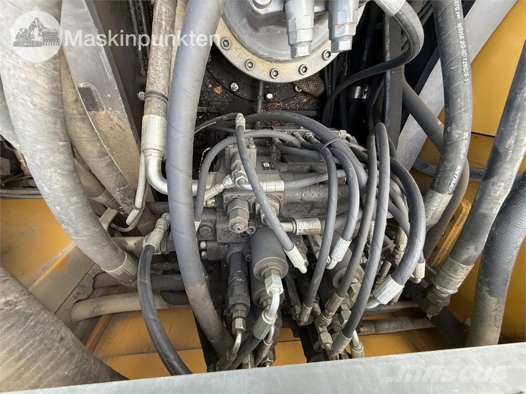 Volvo EC 250D Bagri goseničarji