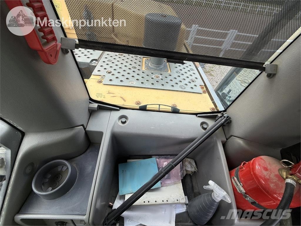 Volvo EC 250D Bagri goseničarji