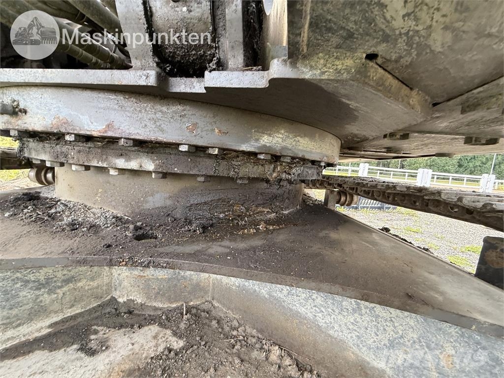 Volvo EC 250D Bagri goseničarji