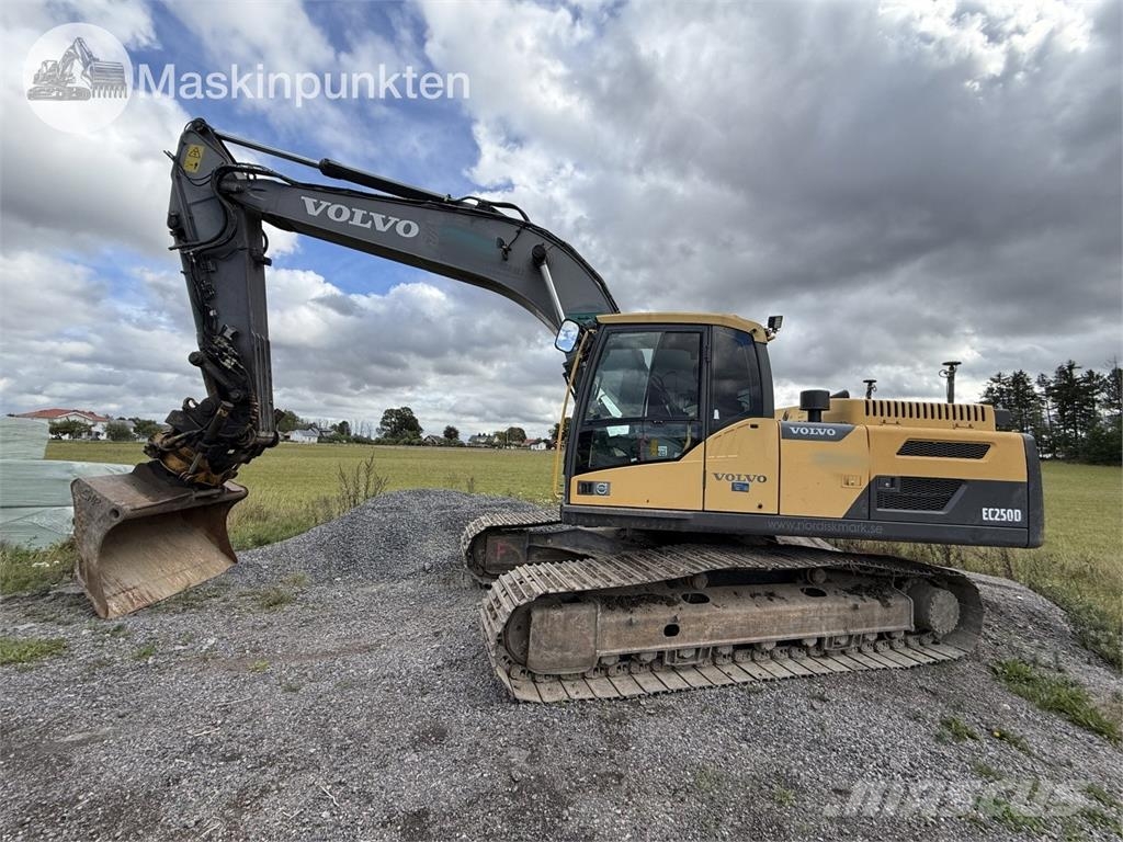 Volvo EC 250D Bagri goseničarji