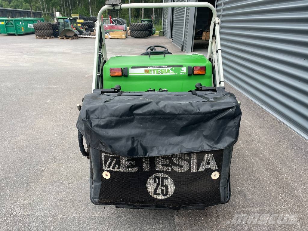 Etesia H124DN Päältäajettavat ruohonleikkurit
