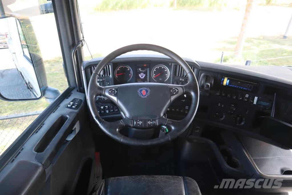 Scania R560 V8 EURO 5 6X4 FULL STEEL BIG AXLES RETARDER شاحنات قلابة