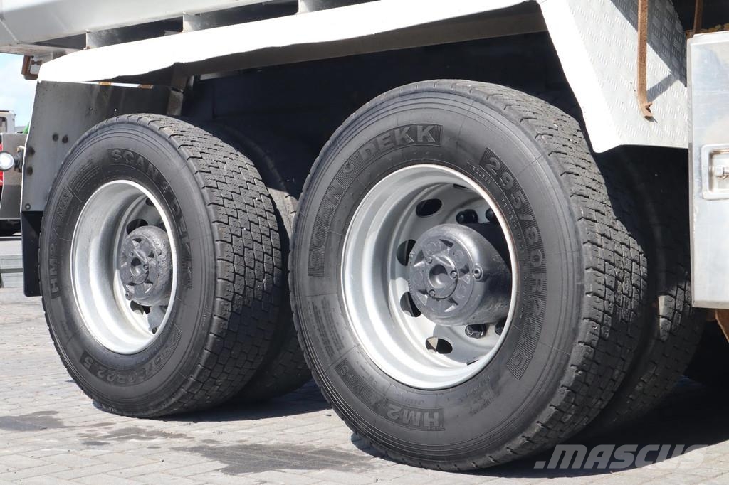 Scania R560 V8 EURO 5 6X4 FULL STEEL BIG AXLES RETARDER شاحنات قلابة