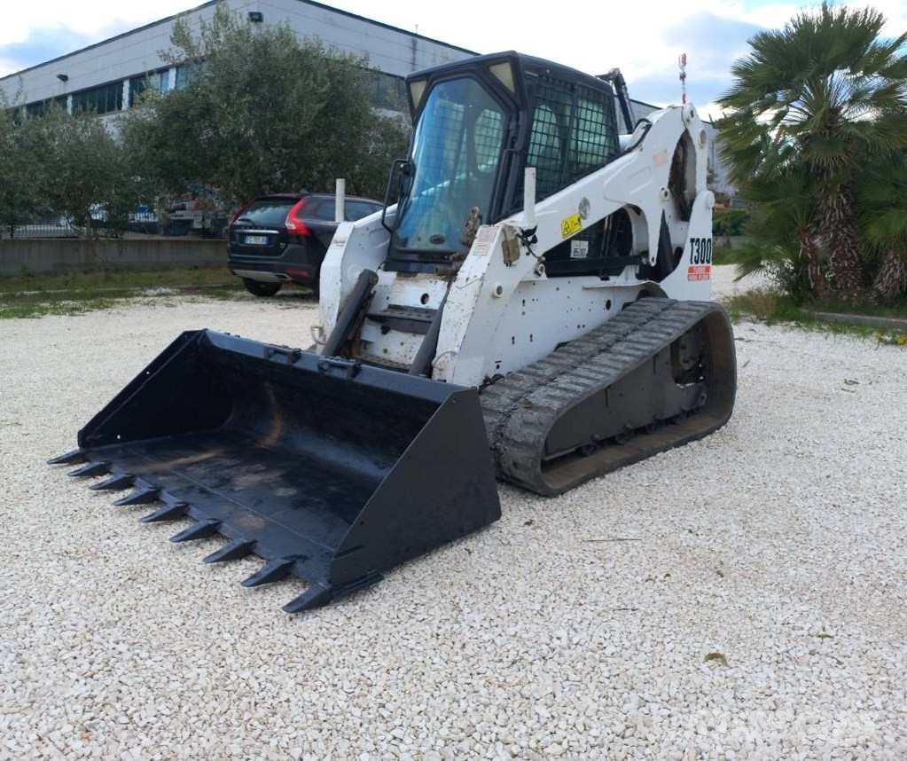 Bobcat T 300 Mini loaders