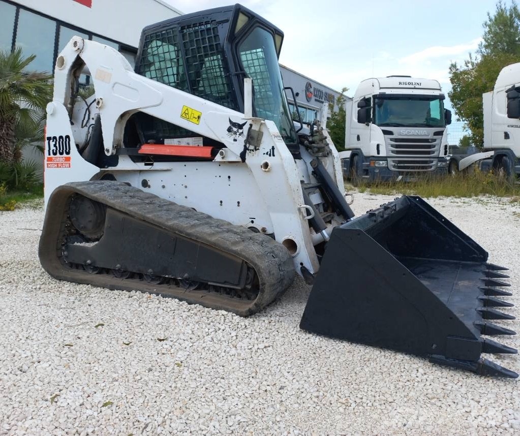 Bobcat T 300 Mini loaders
