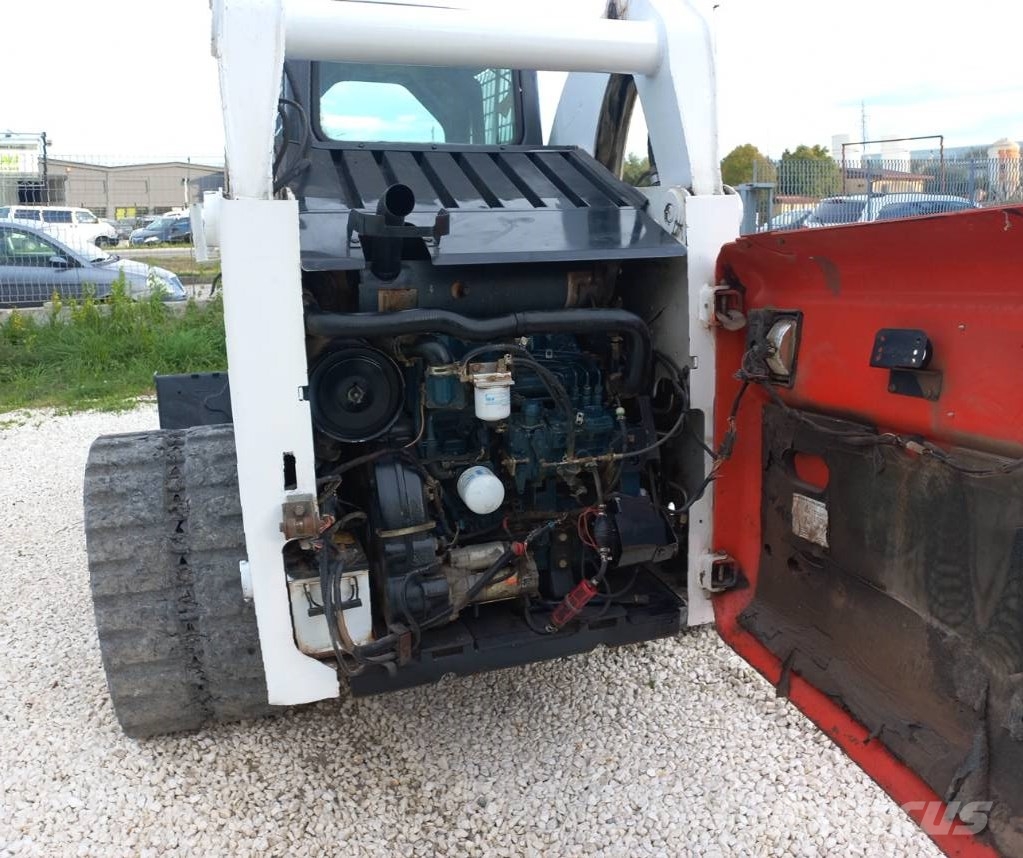 Bobcat T 300 Mini loaders