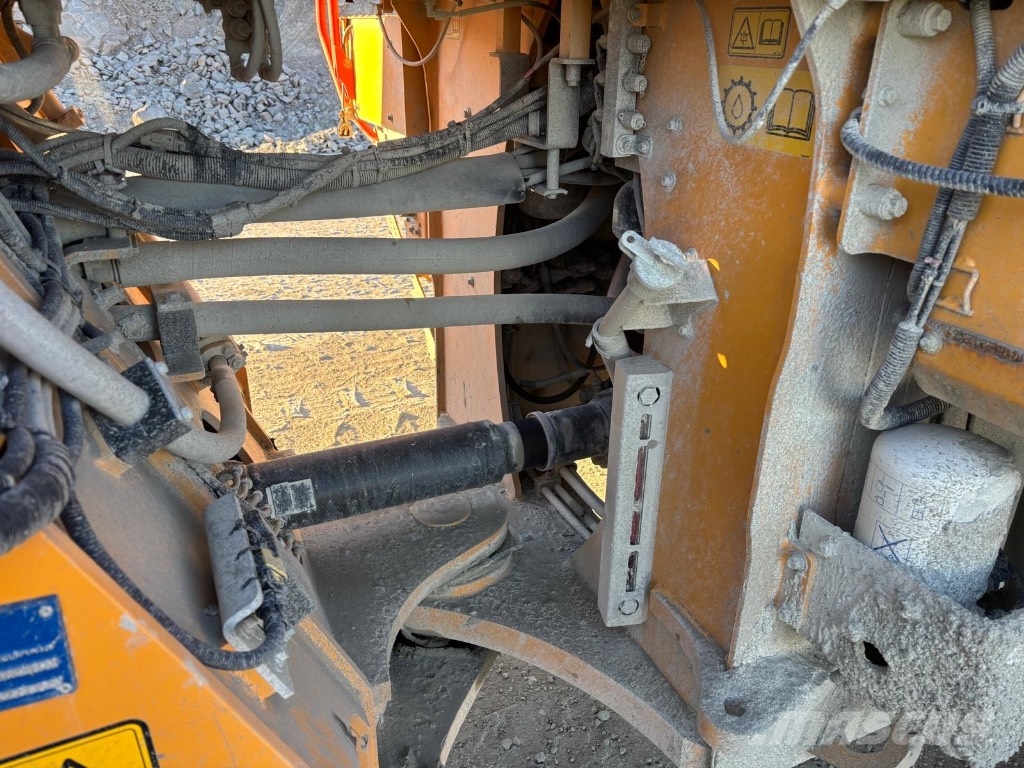 Volvo L 260 H Pale gommate