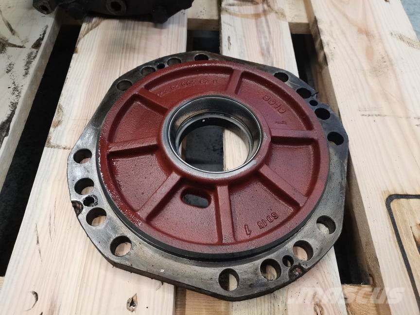 New Holland LM 445 11X31 Spicer front differential Осі