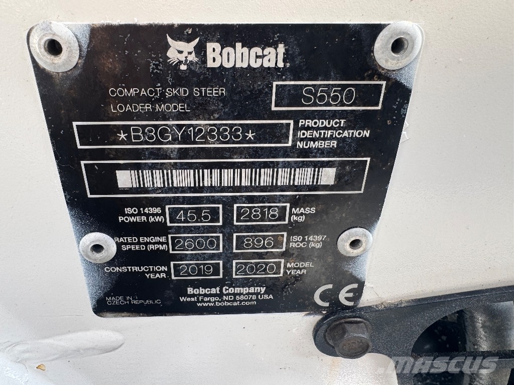Bobcat S 550 لوادر بعجل