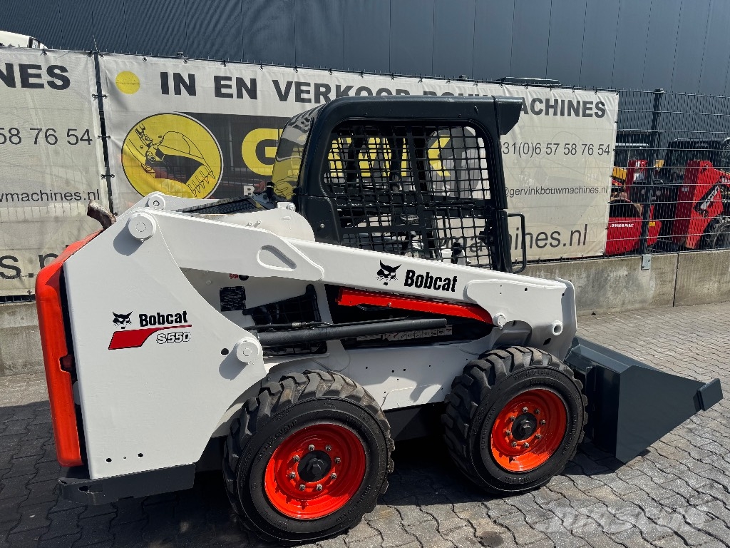 Bobcat S 550 لوادر بعجل