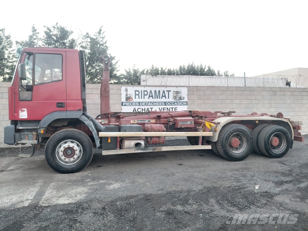 Iveco Eurotrakker 260 E30 شاحنات الرافعات الخطافية