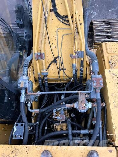 CAT 323DL - 323 DL - 323D Excavatoare speciale