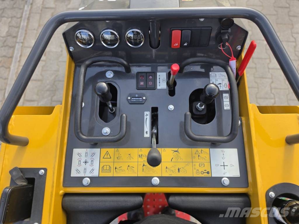 XCMG XC7-MT04 Mini homlokrakodók
