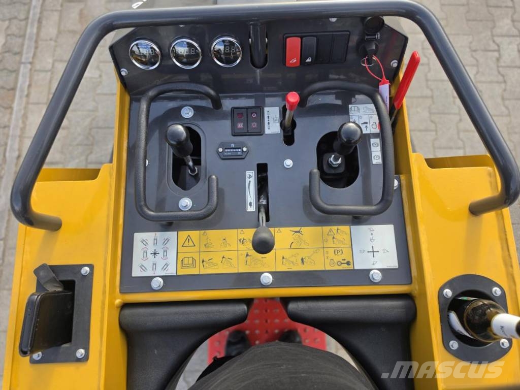 XCMG XC7-MT04 Mini homlokrakodók
