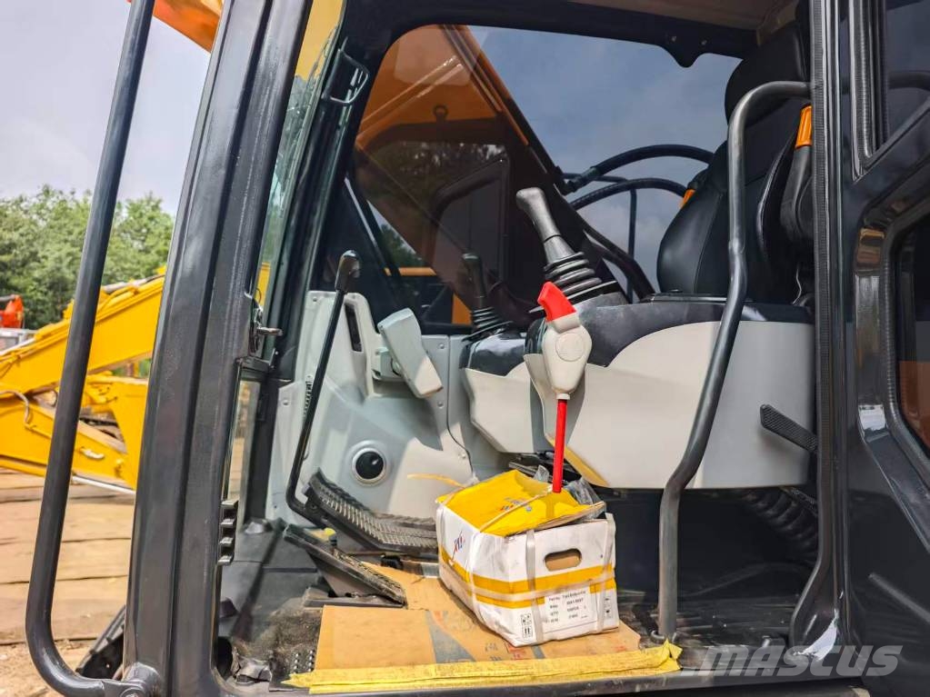 XCMG XE 215 DA Vikšriniai ekskavatoriai