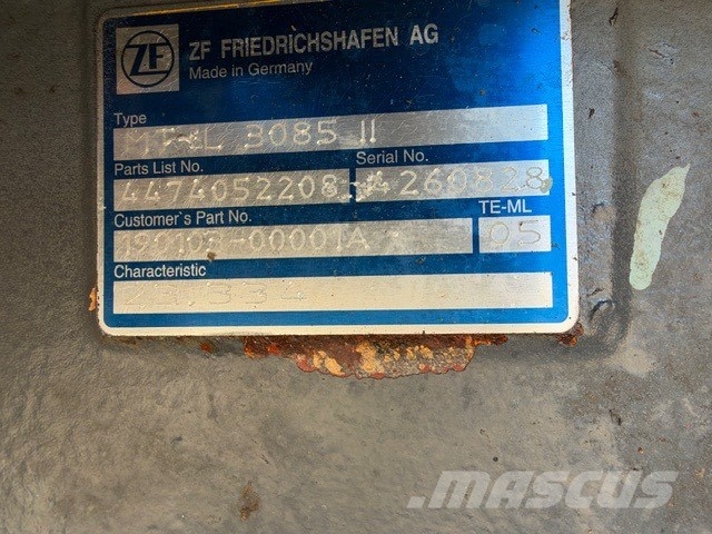 Doosan DL 300-5 USED AXLES REAR ZF MT-L 3085 Nápravy