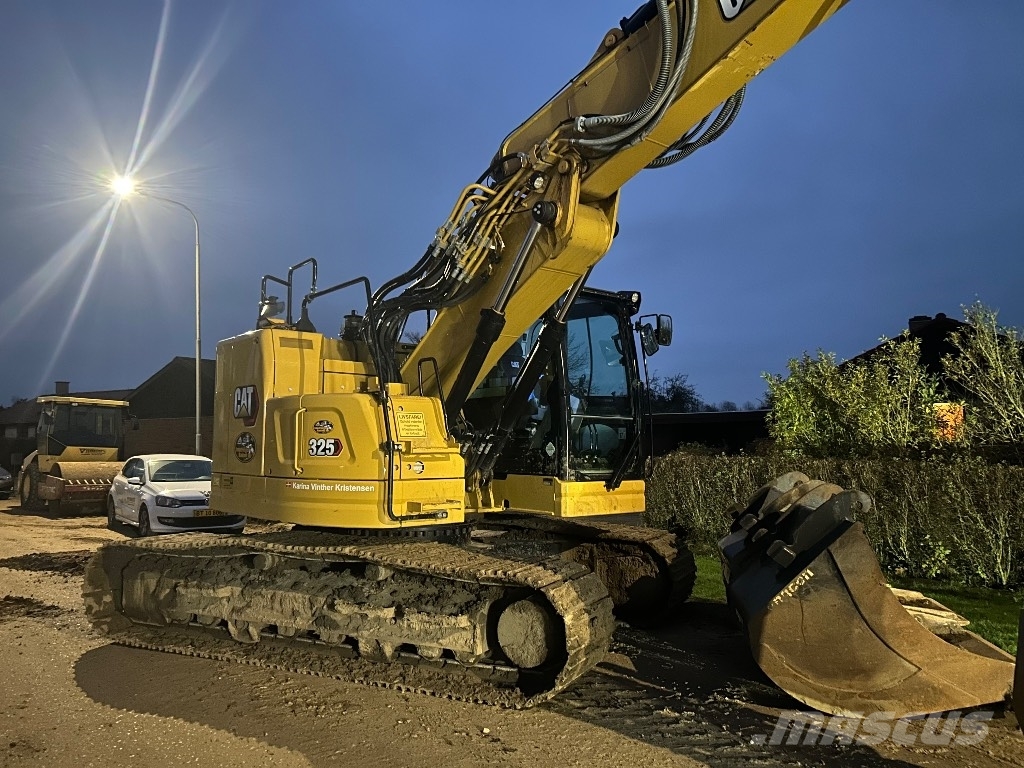 CAT 325 NEXTGEN NG 大型油圧ショベル12t以上(パワーショベル・ユンボ)