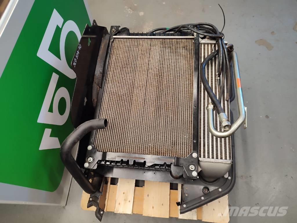 Cooling assembly MN127000 1530 F1LMGD470 JCB 538-7 Radiateurs