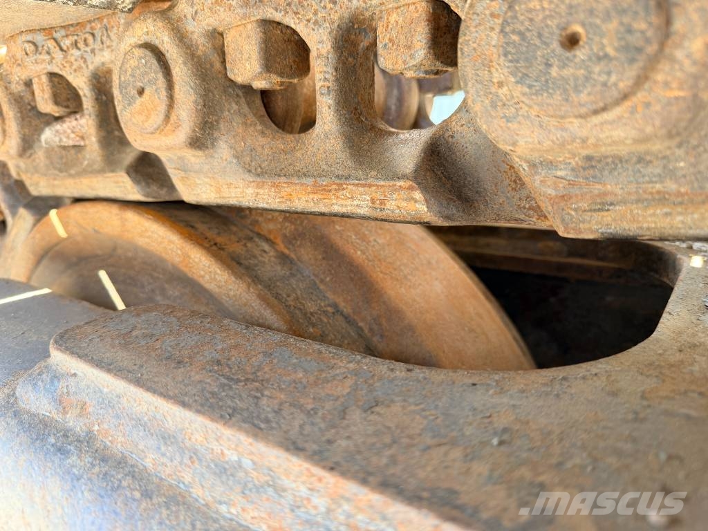 Volvo EC300E L Pelle sur chenilles