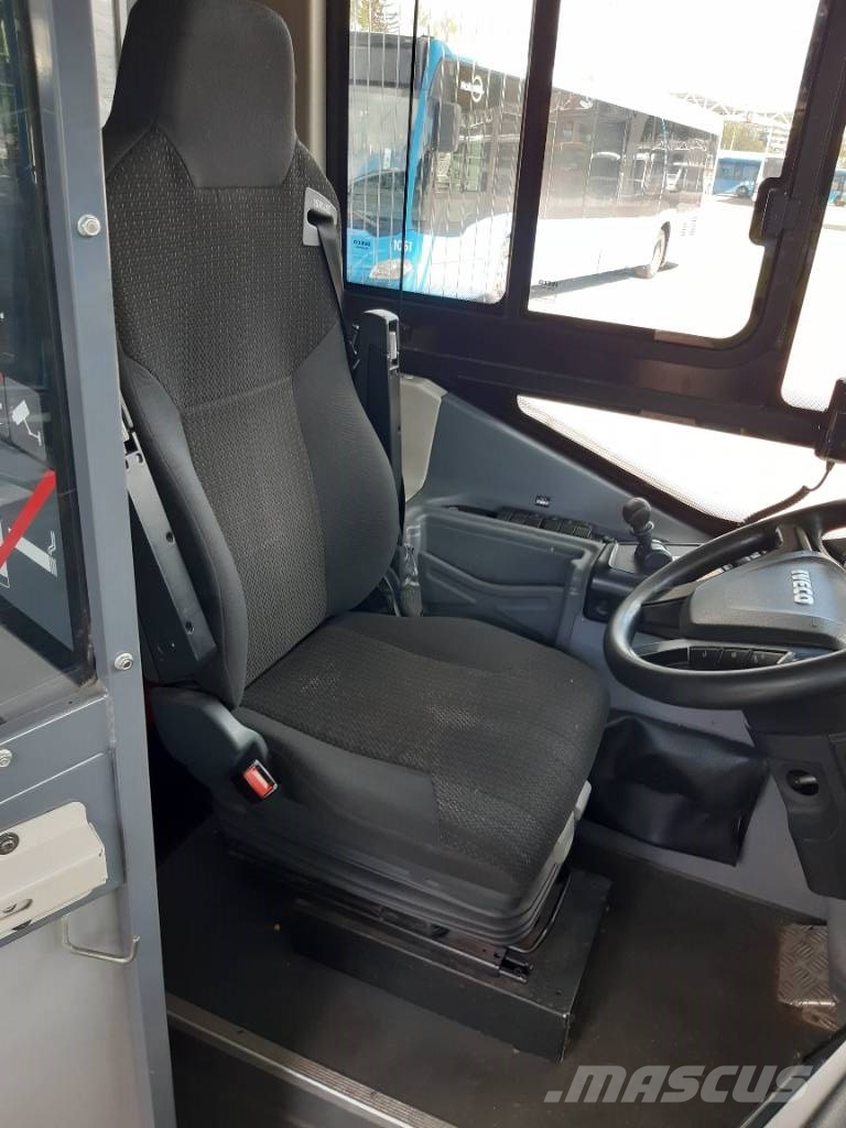 Iveco Crossway LE SFR151 ( FI1058-1061) - 4 buses Autobus urbani