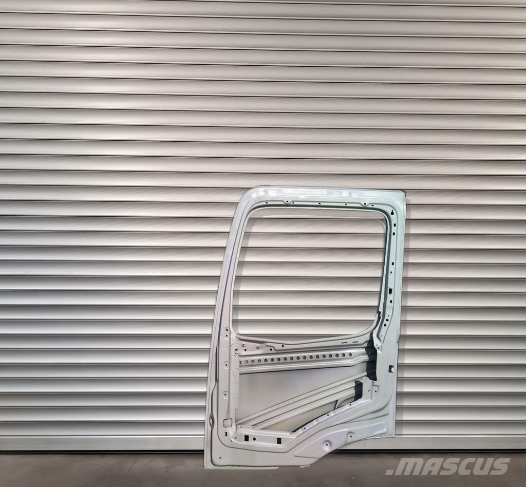 Mercedes-Benz ACTROS ANTOS RIGHT SIDE NAKED MP4 EURO 6 운송 장비 - 기타