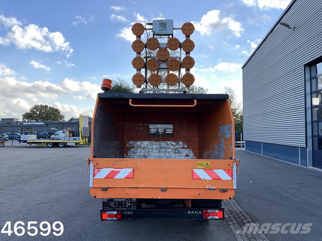 Iveco Daily 35S13 Mullsammel 8m³ Tipper trucks