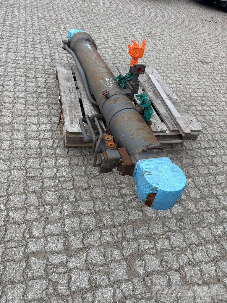 Volvo EC750E Boom / Lift Cylinder – VOE14711754 Hydraulics