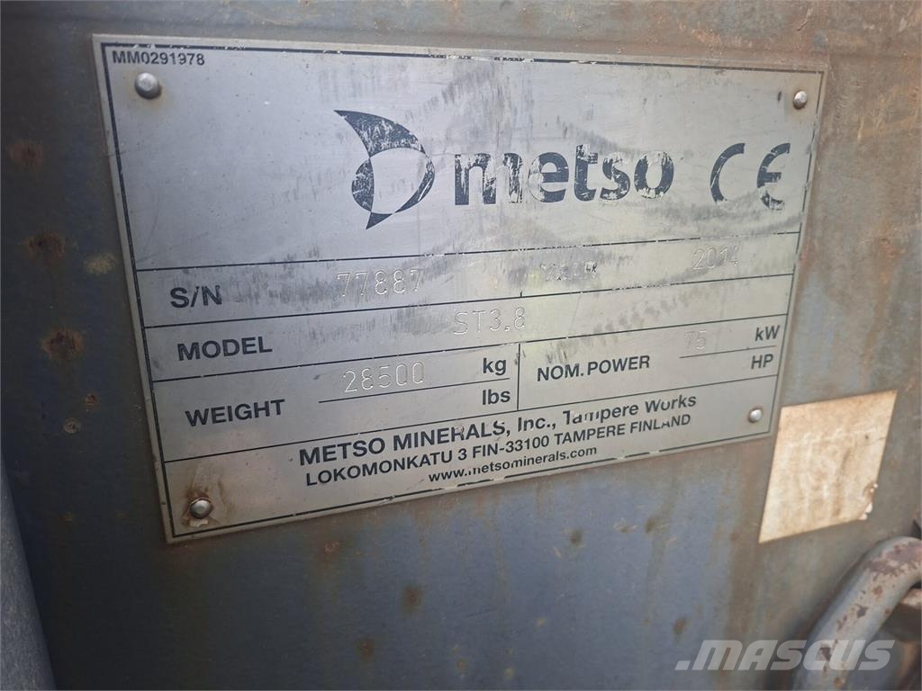 Metso Lokotrack ST3.8 Cribas