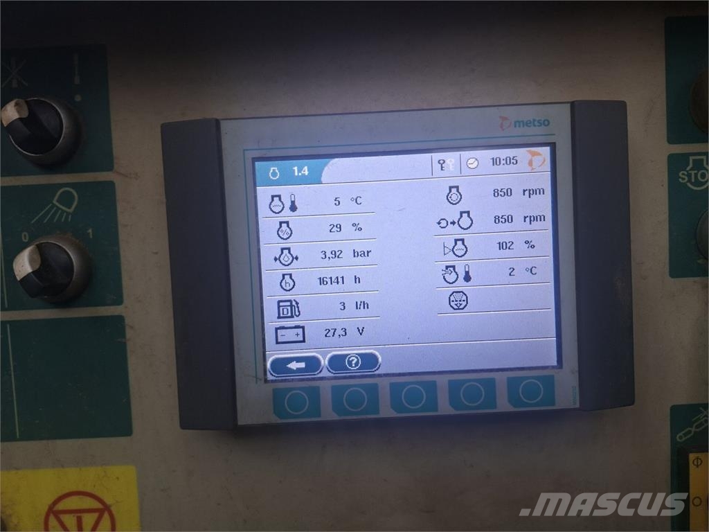 Metso Lokotrack ST3.8 Cribas