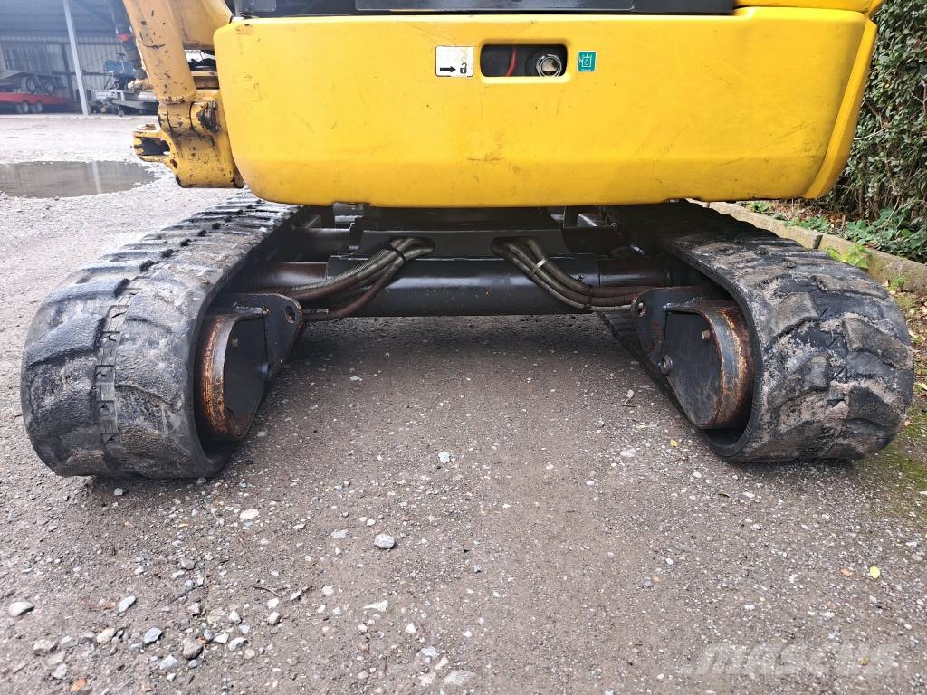Komatsu PC16R-3HS Minibagger < 7t