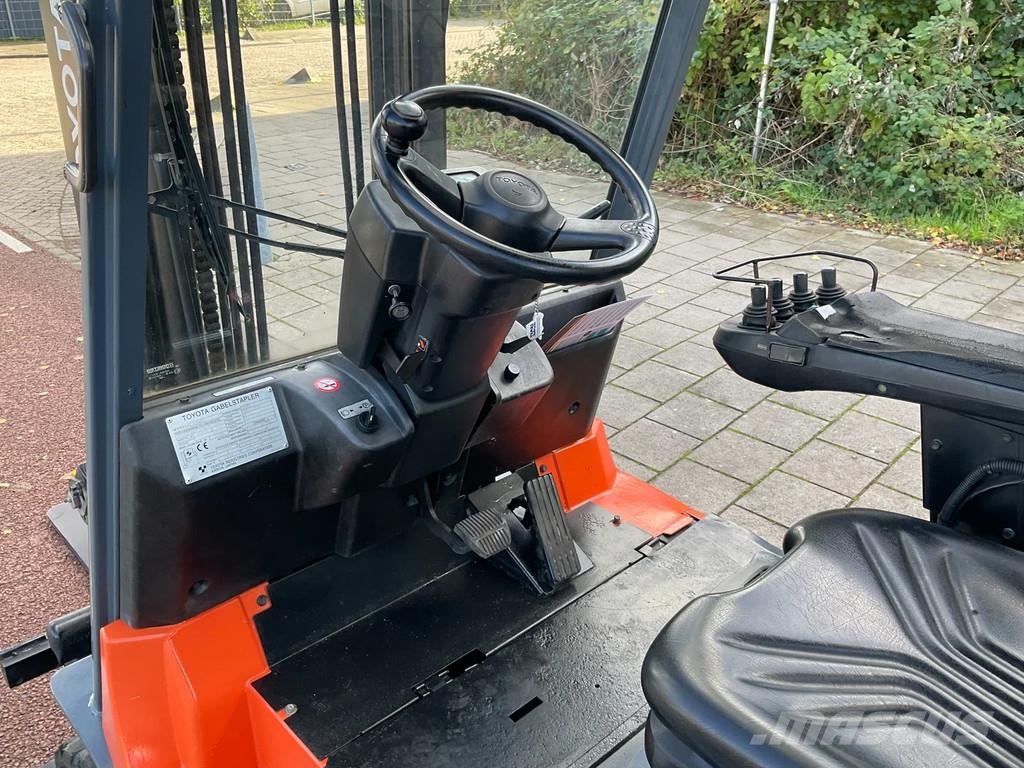 Toyota 7FBMF25 2500KG 3.50METER HEFTRUCK Electric forklifts