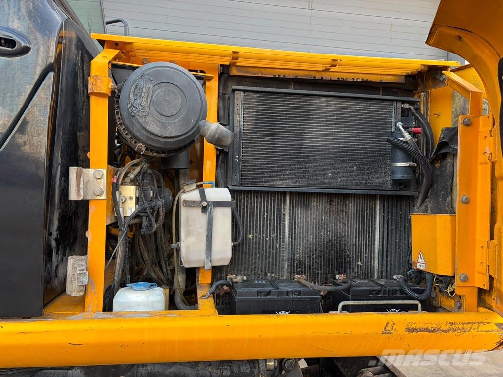 JCB JS175W Колёсные экскаваторы