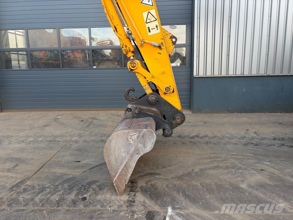 JCB JS175W Колёсные экскаваторы