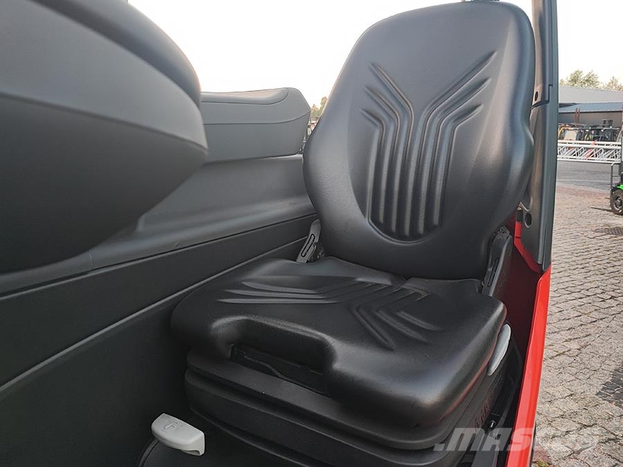 Linde R14-01 Viljuškari sa pomičnim stupom