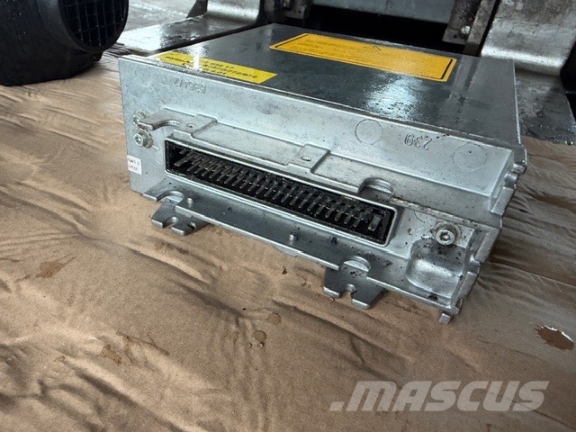 Bomag BC 772 RB USED CAB PARTS COMPLET Waste compactors