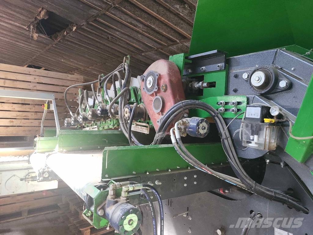 Pióro KMR 20 SS 3H unloading bin Машини та обладнання для обробки і зберігання зерна - Інші