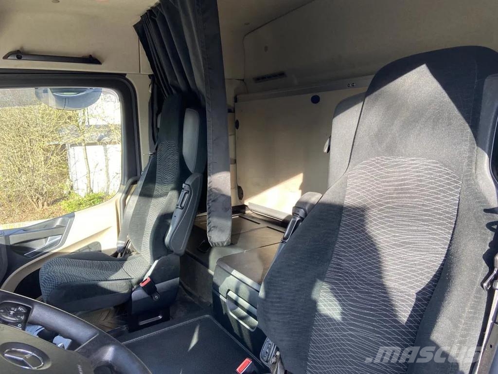 Mercedes-Benz Actros 1840 LS Standard Euro 6 曳引機組件