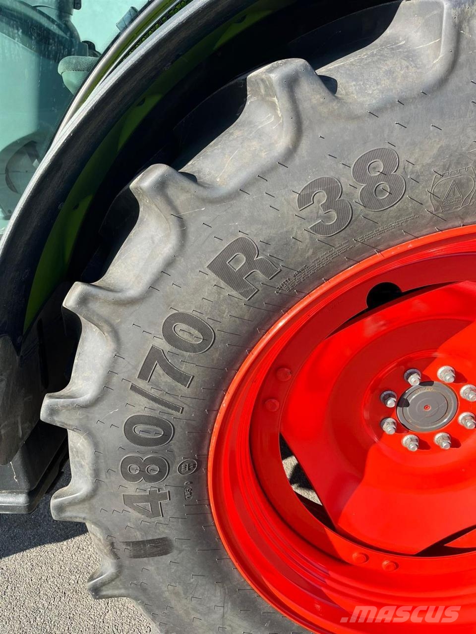 CLAAS Arion 420 Cis mit Frontzapfwelle Tractors
