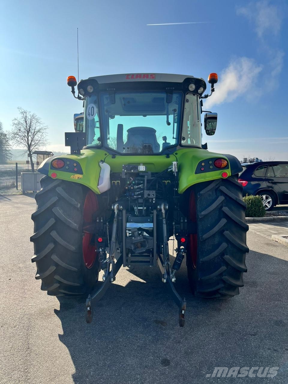 CLAAS Arion 420 Cis mit Frontzapfwelle Tractors