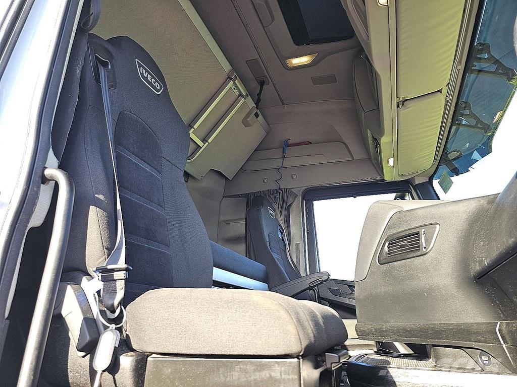 Iveco S-WAY AS440S49 Sattelzugmaschinen