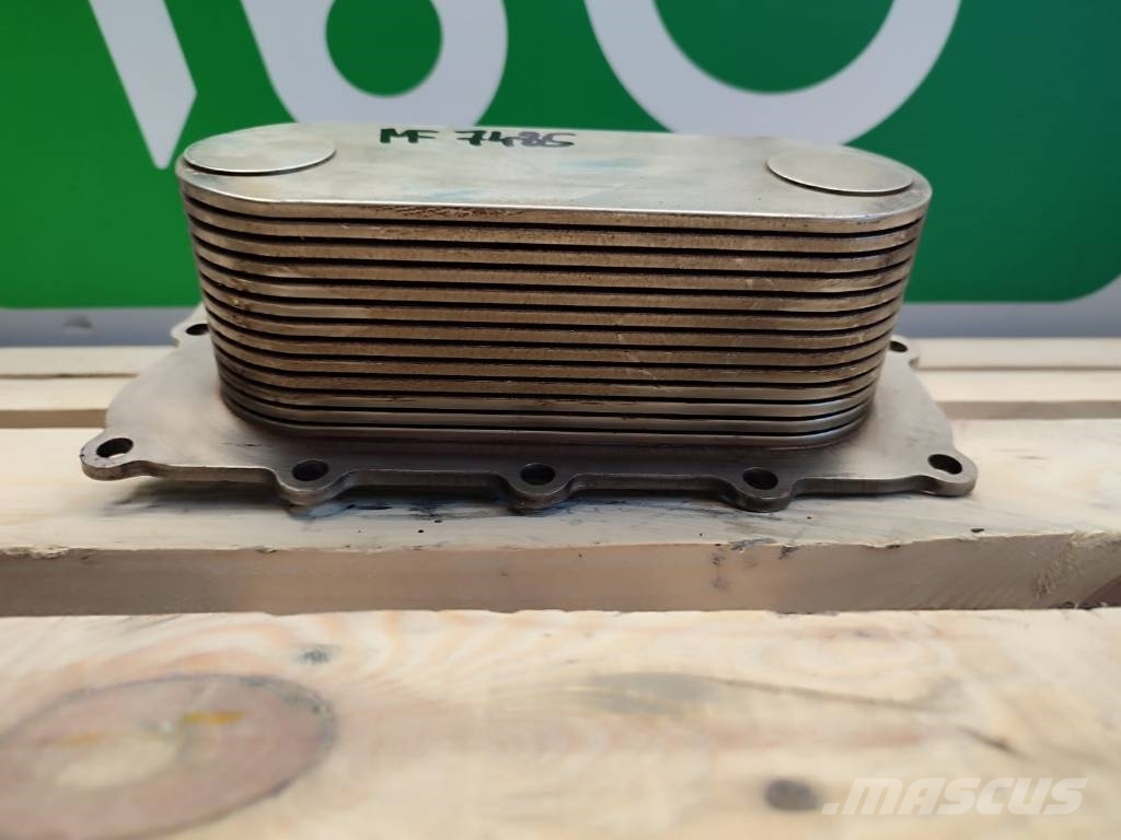 Massey Ferguson Heat exchanger 19262467A1 Massey Ferguson 7485 Radiatorer