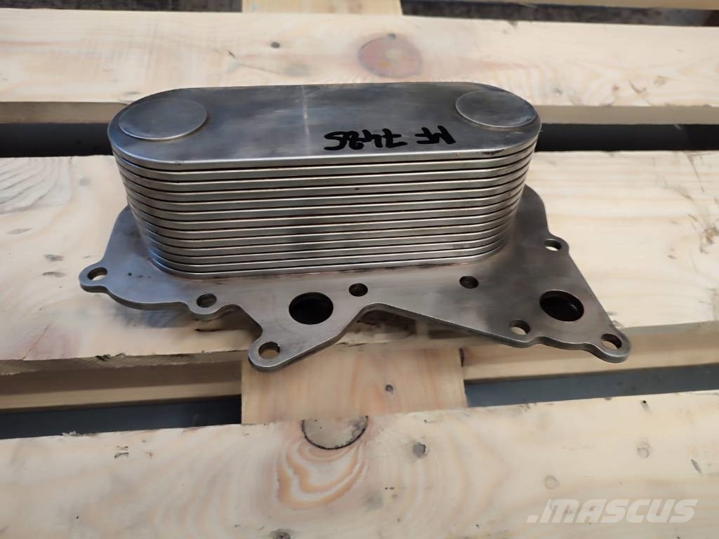 Massey Ferguson Heat exchanger 19262467A1 Massey Ferguson 7485 Radiatorer