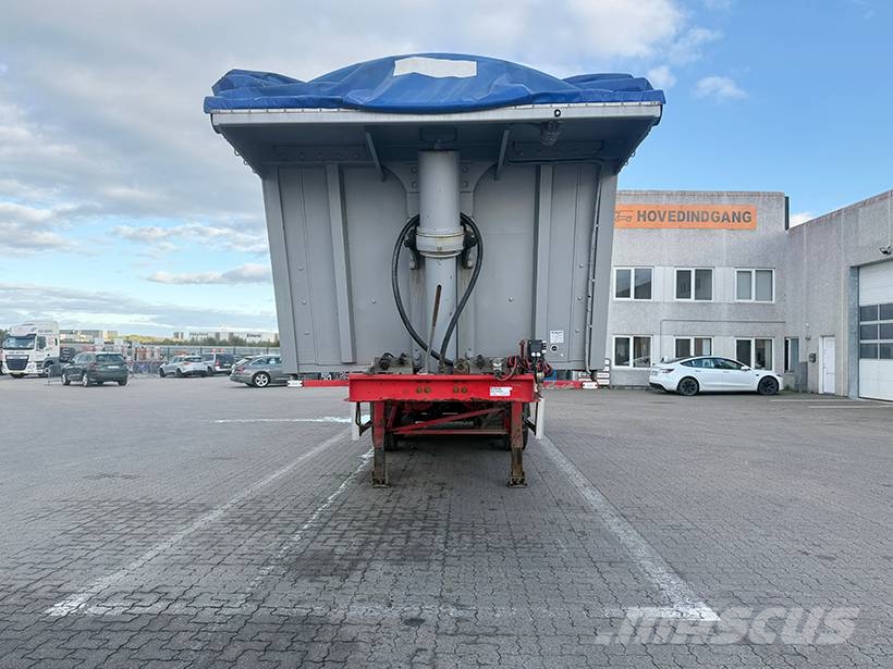 Kel-Berg Tipper / Kippauflieger 37 m3 Tipper semi-trailers